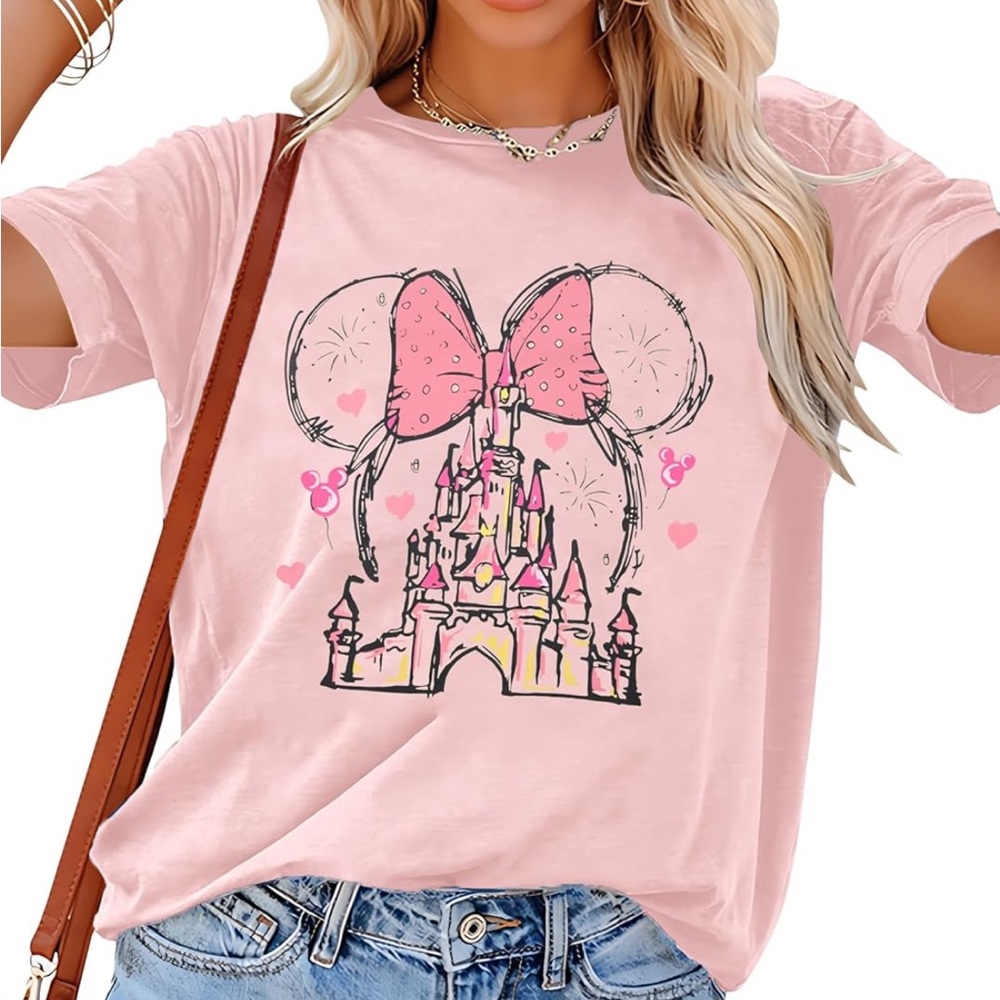 Magic Kingdom graphic shirt